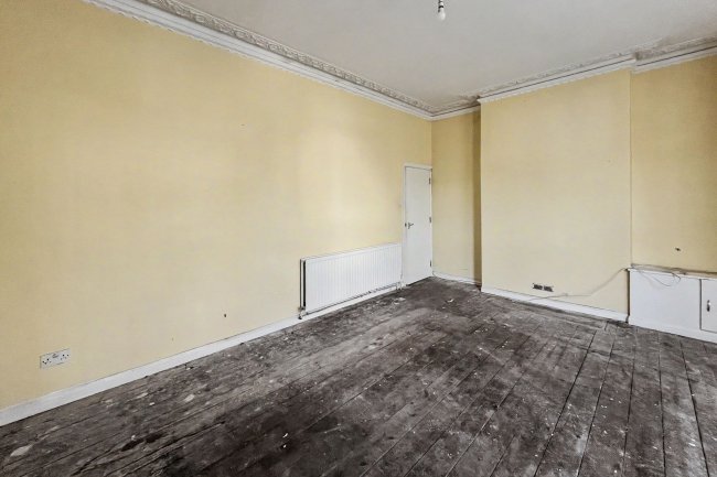 1B Arnold Road, Tooting, London, SW17 9HU 19