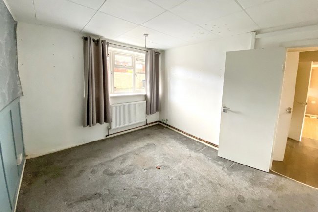 Flat 2, Neeld Crescent, Chippenham, Wiltshire, SN14 0HT 8