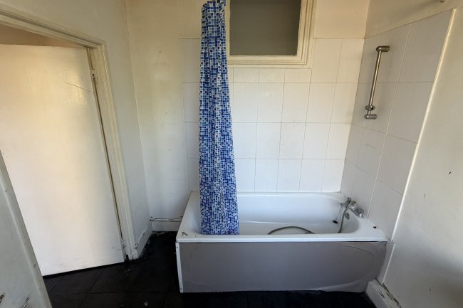 171A Coventry Road, Ilford, IG1 4RD 70