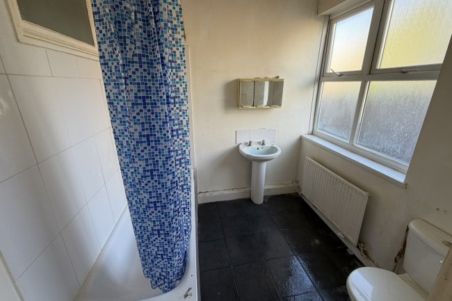 171A Coventry Road, Ilford, IG1 4RD 70