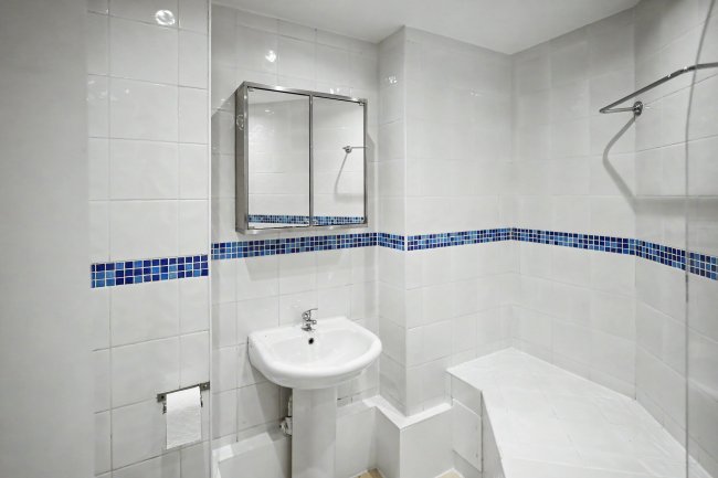 87 Clarence Gate Gardens, Glentworth Street, Marylebone, London NW1 6QP 10