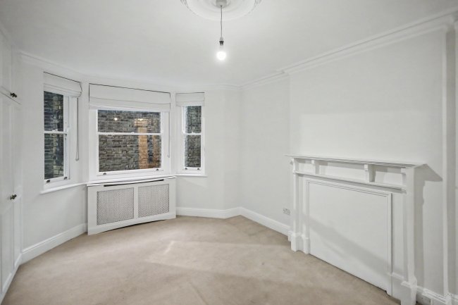 87 Clarence Gate Gardens, Glentworth Street, Marylebone, London NW1 6QP 10