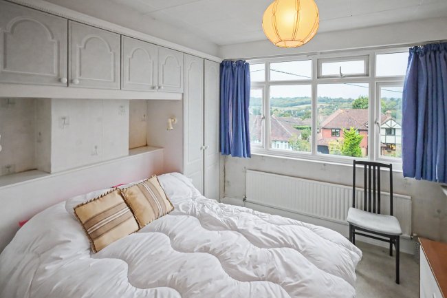 99 Glentrammon Road, Green Street Green, Orpington, Kent, BR6 6DQ 4
