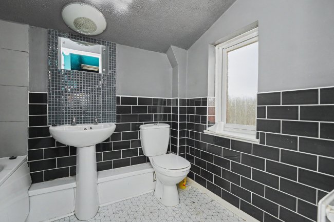 25 Caldicot Close, Willsbridge, Bristol, South Gloucestershire, BS30 6UU 57
