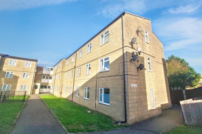 64 Stepstairs Lane, Cirencester, Gloucestershire, GL7 1LA 92
