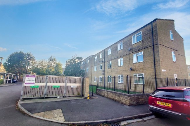 64 Stepstairs Lane, Cirencester, Gloucestershire, GL7 1LA 92