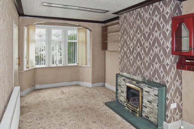 21 Crompton Avenue, Blackpool FY4 3LQ 10