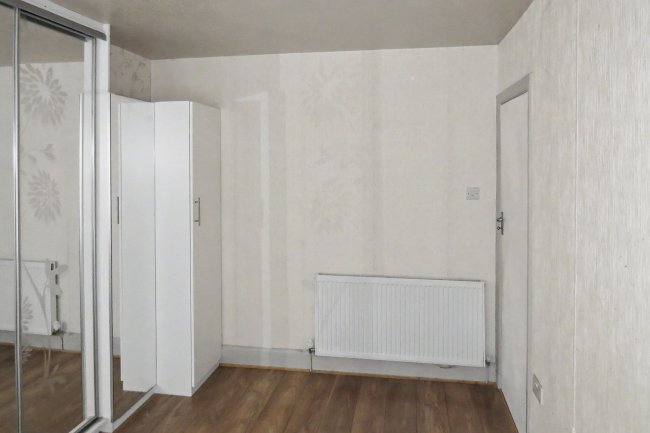 21 Crompton Avenue, Blackpool FY4 3LQ 10