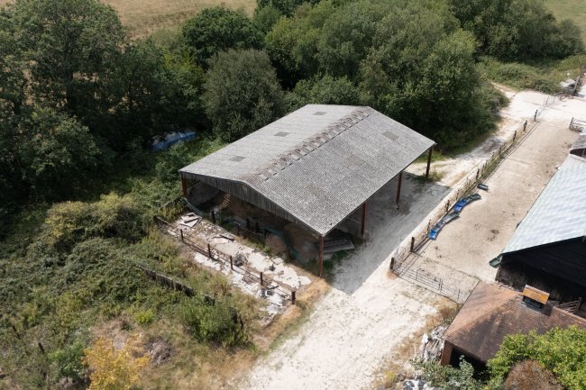Westpark Villa The Old Dairy and West Park Farm Buildings, New Chapel, Surrey RH7 6HT 11