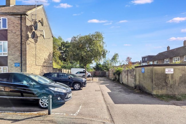 Land and former Garages at Princes Avenue, Enfield, EN3 6JY 9