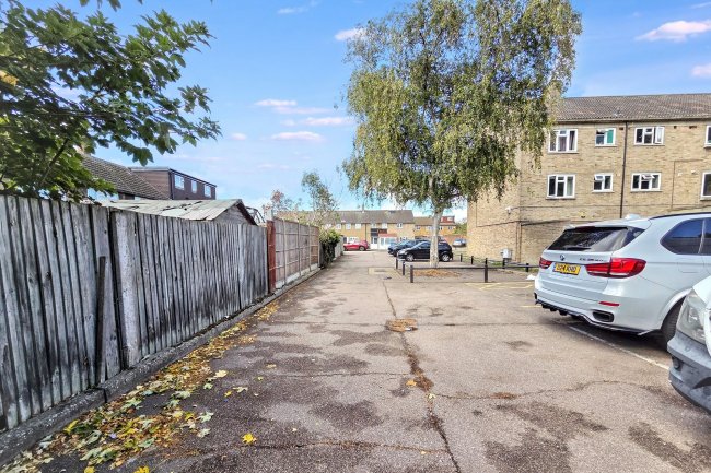 Land and former Garages at Princes Avenue, Enfield, EN3 6JY 9