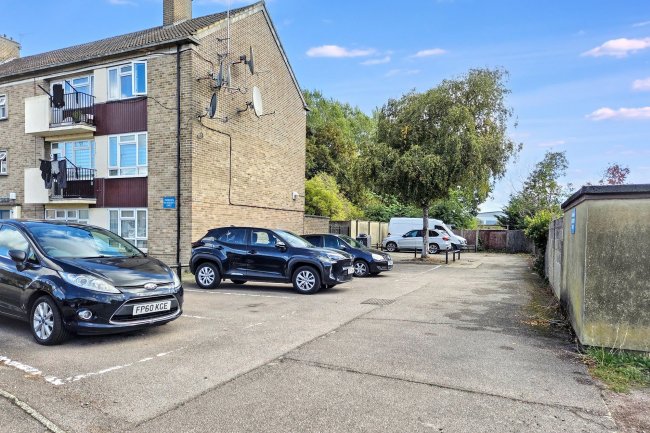 Land and former Garages at Princes Avenue, Enfield, EN3 6JY 9