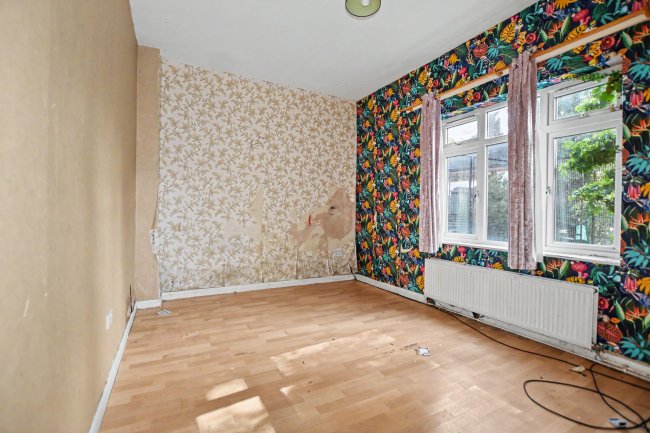 Flats A-C, 16 Woolwich Road, Greenwich, London, SE10 0JU 45