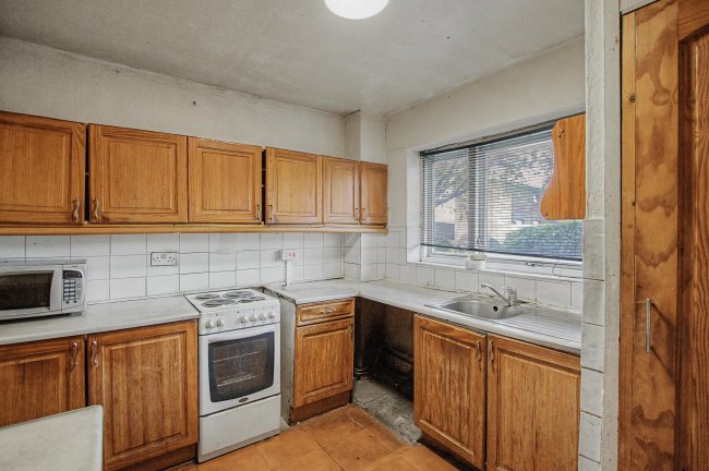 57 Sycamore Close, Canning Town, London, E16 4QR 43
