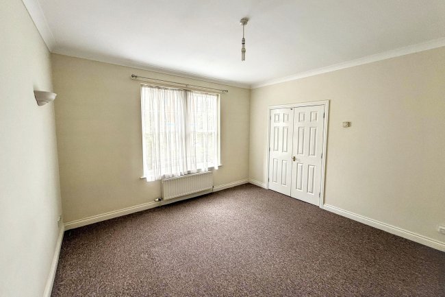 Flat 3 Melcombe Court, Melcombe Avenue, Weymouth, Dorset, DT4 7TH 74