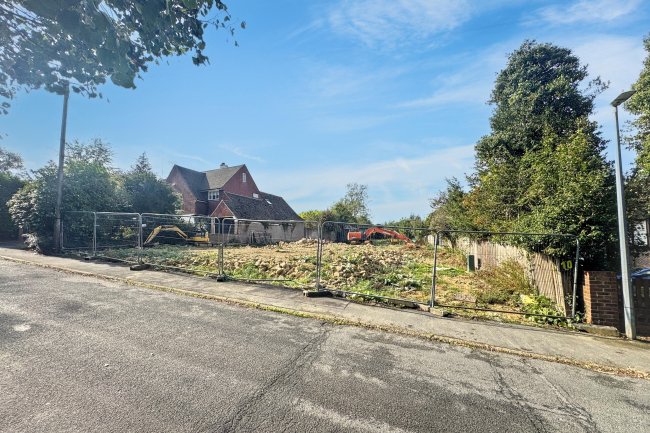 10 Shenden Way, Sevenoaks, Kent, TN13 1SE 7