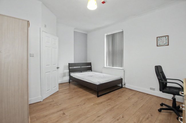 17 Charnwood Street, Derby, DE1 2GU 2