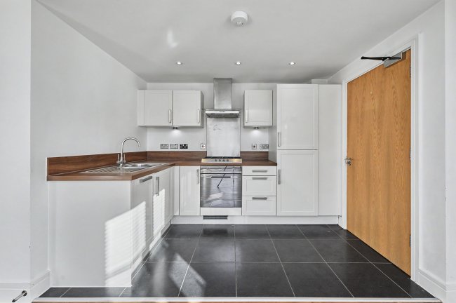69 Tanners Wharf, Bishops Stortford, CM23 3FE 4