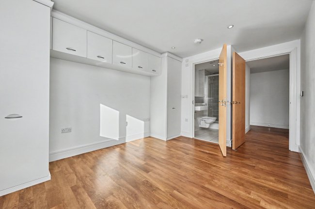 69 Tanners Wharf, Bishops Stortford, CM23 3FE 4