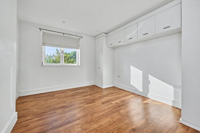 69 Tanners Wharf, Bishops Stortford, CM23 3FE 4