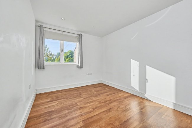 69 Tanners Wharf, Bishops Stortford, CM23 3FE 4