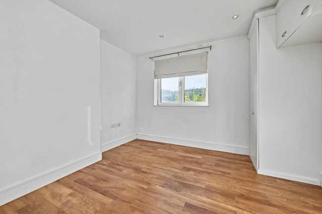 69 Tanners Wharf, Bishops Stortford, CM23 3FE 4