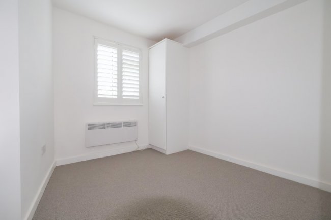 58 Ladywood Road, Surbiton, KT6 7PD 22