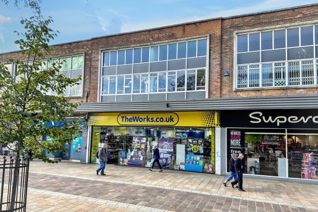24-25 Market Square, Shipley, BD18 3QJ 2