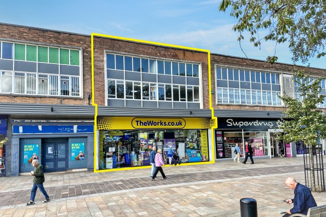 24/25 Market Square, Shipley BD18 3QJ