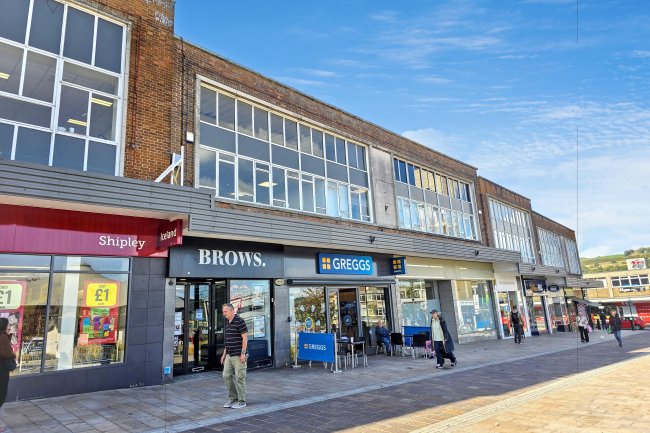 32 Market Square, Shipley, BD18 3QJ 3
