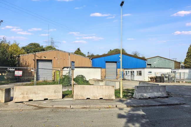 13 Mill Lane Industrial Estate, Caker Stream Road, Alton, GU34 2QA 5