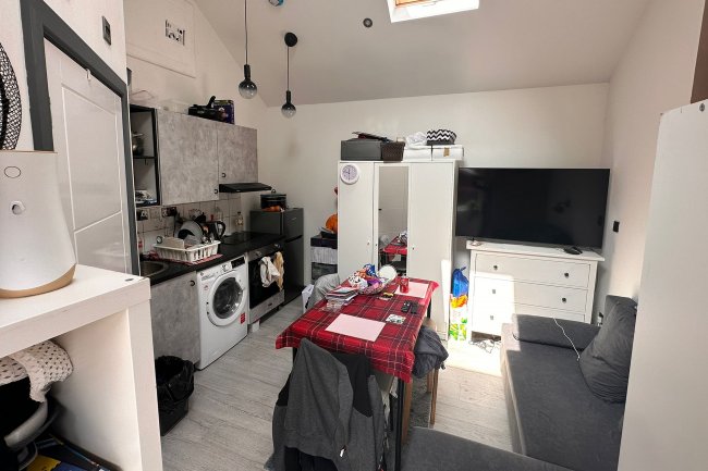 399 Shirley Road, Shirley, Southampton SO15 3JD 4