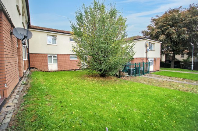 15 Hawkshead Drive, Hawkshead, Bradford, West Yorkshire, BD5 0TJ 79