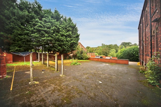 Flat 1, The Old School House, Brook Street, Higher Walton, Preston, Lancashire, PR5 4DW 87