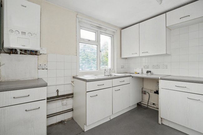 47E Hawkshead Drive, Hawkshead, Bradford, West Yorkshire, BD5 0TJ 88