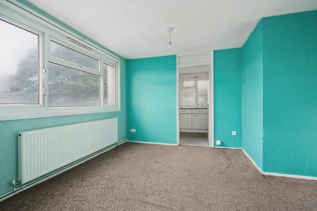 47E Hawkshead Drive, Hawkshead, Bradford, West Yorkshire, BD5 0TJ 88
