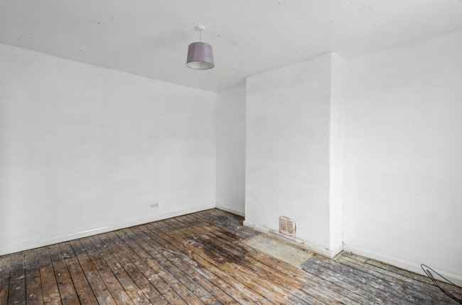 49 Bayswater Crescent, Leeds, West Yorkshire, LS8 5QG 97