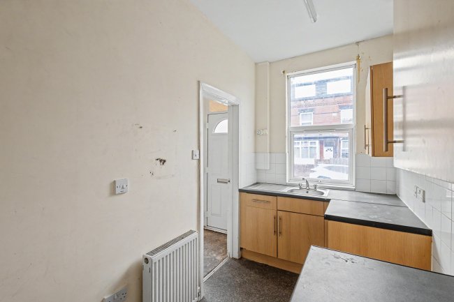 49 Bayswater Crescent, Leeds, West Yorkshire, LS8 5QG 97