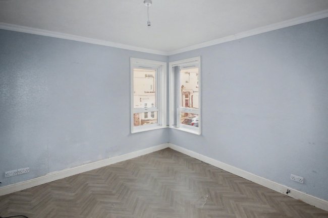 24 Bayswater Crescent, Leeds, West Yorkshire, LS8 5QQ 6
