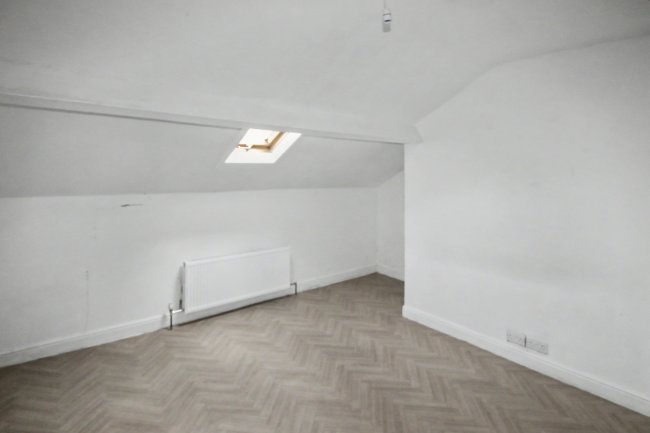 24 Bayswater Crescent, Leeds, West Yorkshire, LS8 5QQ 6