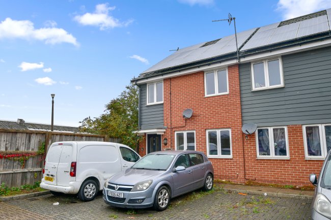 52 Picton Street, Lincoln, Lincolnshire, LN6 7FJ 9