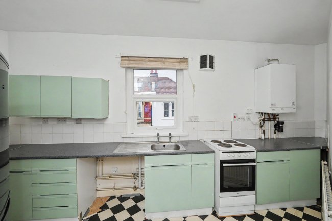 52B Roseberry Avenue, St Werburghs, Bristol, BS2 9TN 8