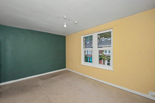 52B Roseberry Avenue, St Werburghs, Bristol, BS2 9TN 8