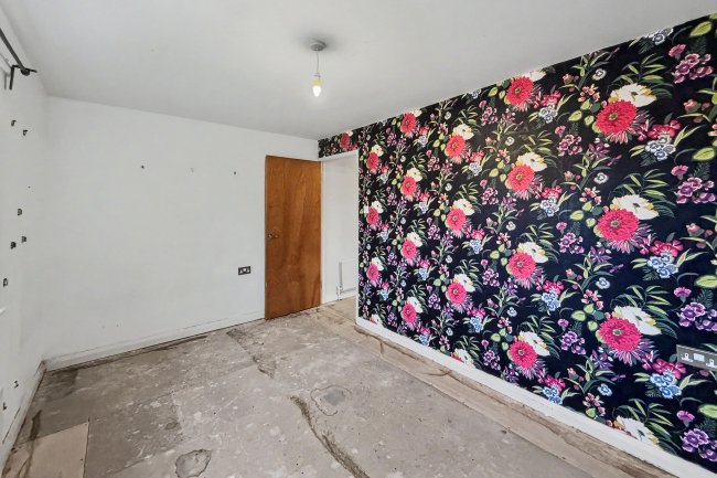 3 Cavell Way, Salford, Manchester, Greater Manchester, M5 4AQ 16