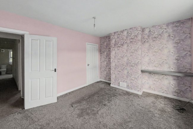 41 Frederick Terrace, Blackley, Manchester, M9 8GT 17