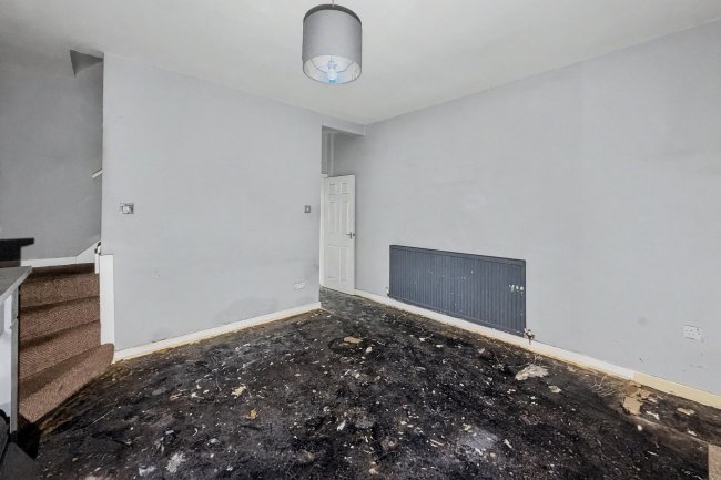 41 Frederick Terrace, Blackley, Manchester, M9 8GT 17