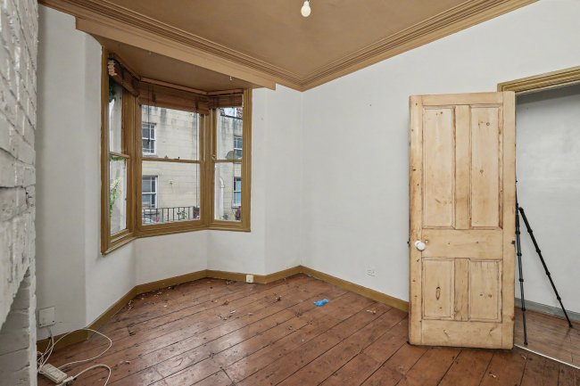 107 Lower Cheltenham Place, Bristol, BS6 5LA 3