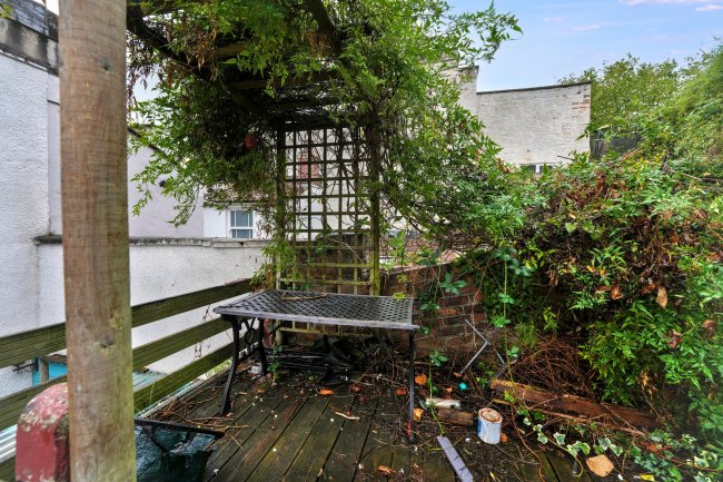 107 Lower Cheltenham Place, Bristol, BS6 5LA 3