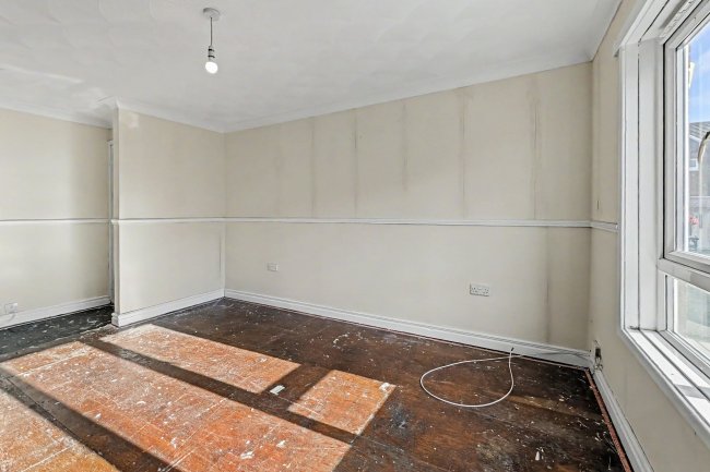 76 Elliott Drive, Felling, Gateshead, Tyne And Wear, NE10 9RB 26