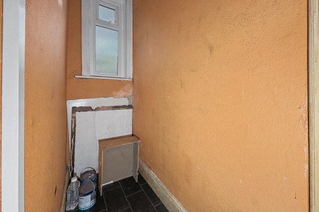 20B Langdale Road, Victoria Park, Manchester, Greater Manchester, M14 5PP 56